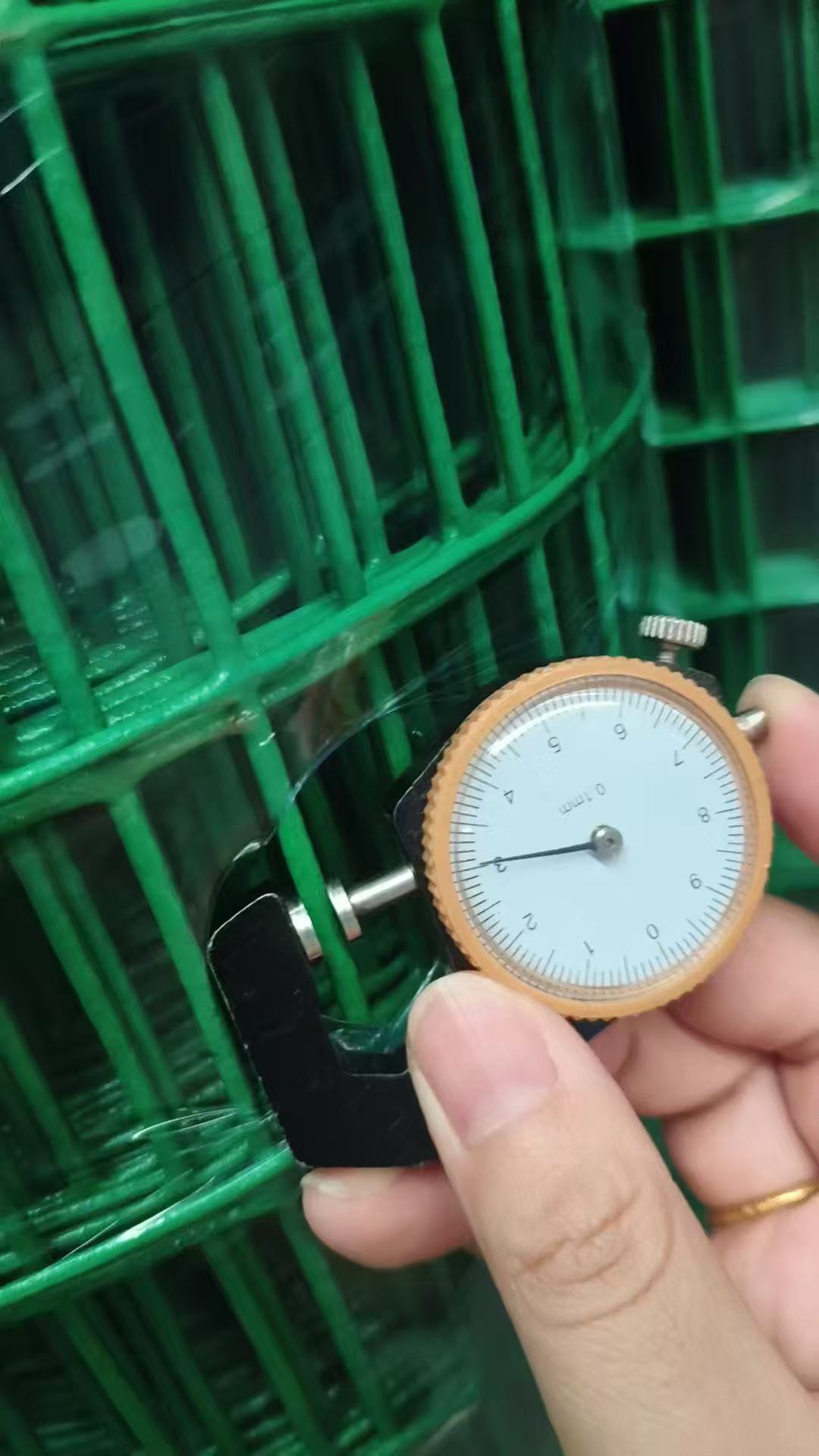 ɽ��Ϳ�ܵ纸����������